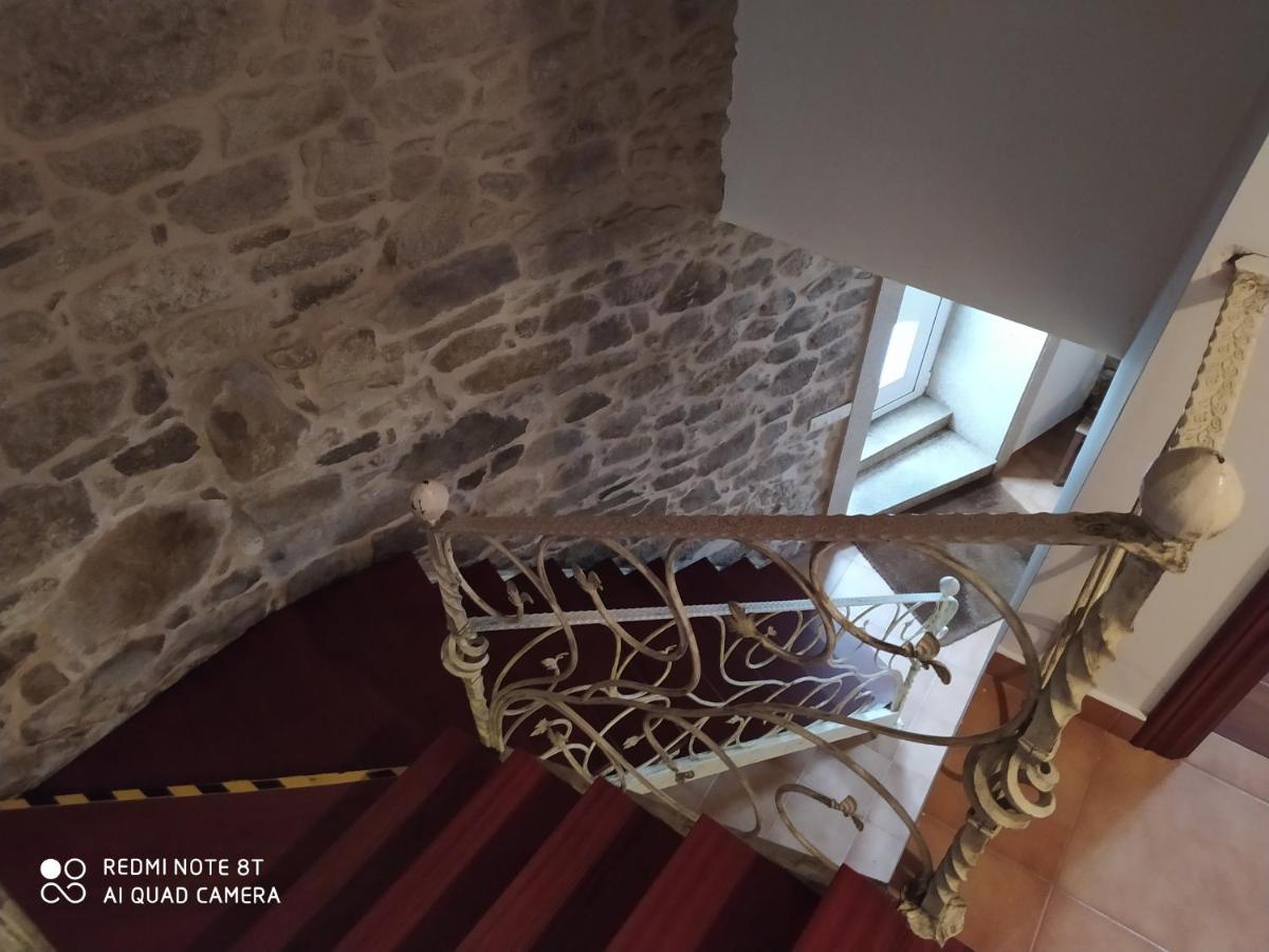 Pension - Albergue De Logrosa Negreira Buitenkant foto