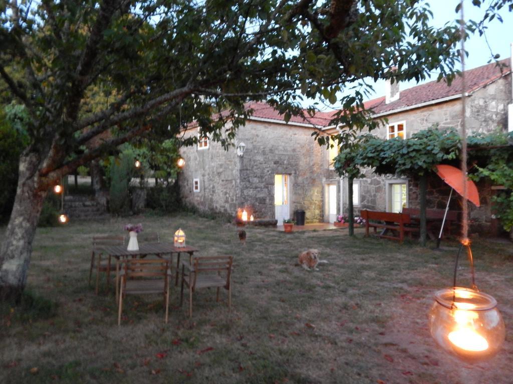 Pension - Albergue De Logrosa Negreira Buitenkant foto